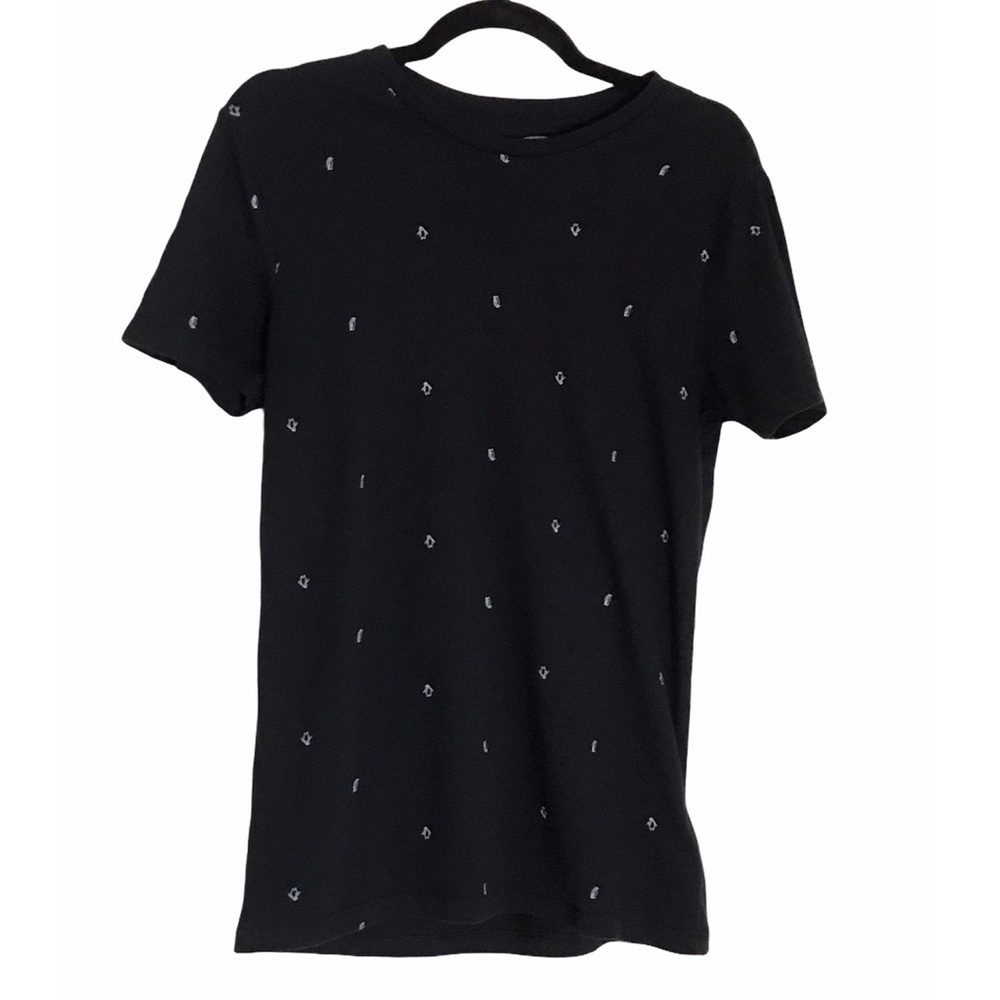 CLEARANCE Old Navy Men's XS penguin print soft washed tee